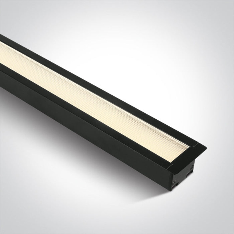 BLACK RECESSED UGR19 40W CCTV PV 230V One Light 38145AR/B/V