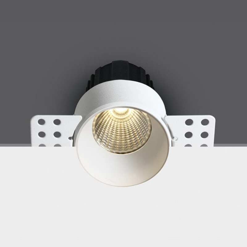 white Led 12w Warm white 40deg 700ma 2-step Trimless Dark Light
