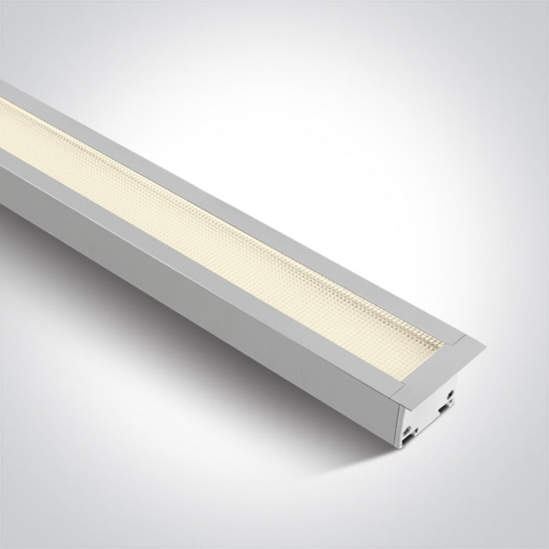WHITE RECESSED UGR19 40W CCTV PV 230V One Light 38145AR/W/V